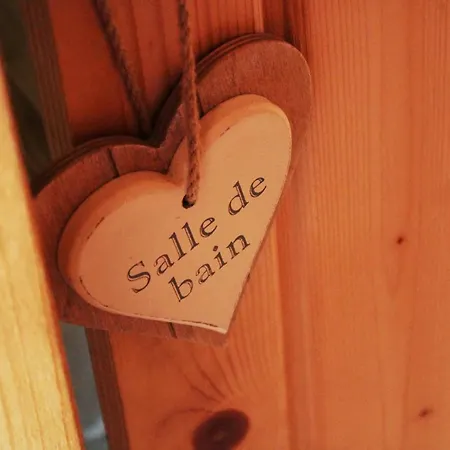 La Cabane D' I.s.a Nyaraló *